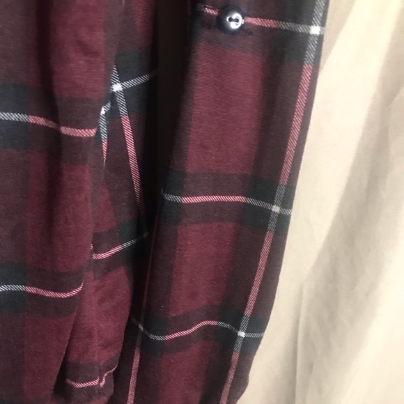 Shirt - Picture 3 of 4